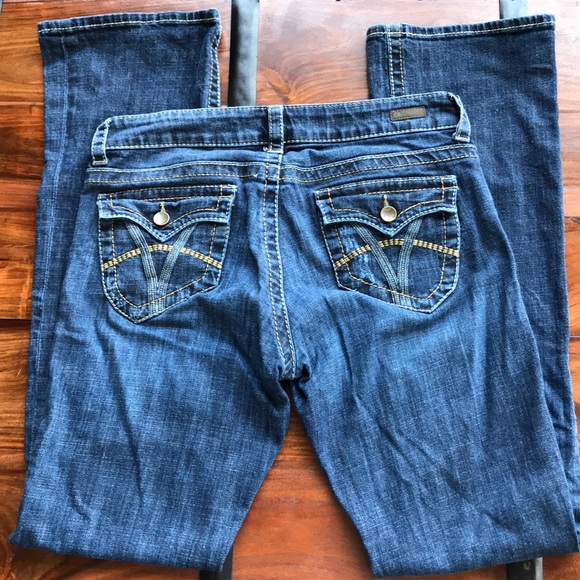 Kut Jeans 👖 - Picture 2 of 5